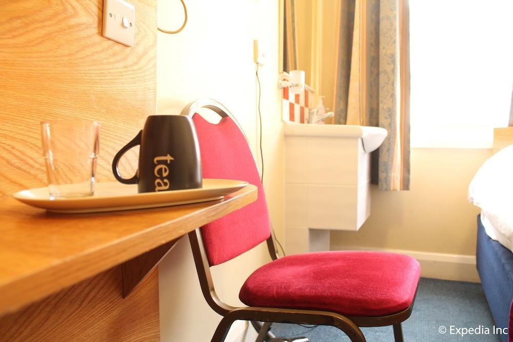 Oyo Bakers Hotel London Victoria
