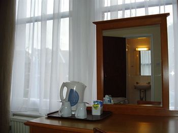Queens Bed & Breakfast 2*