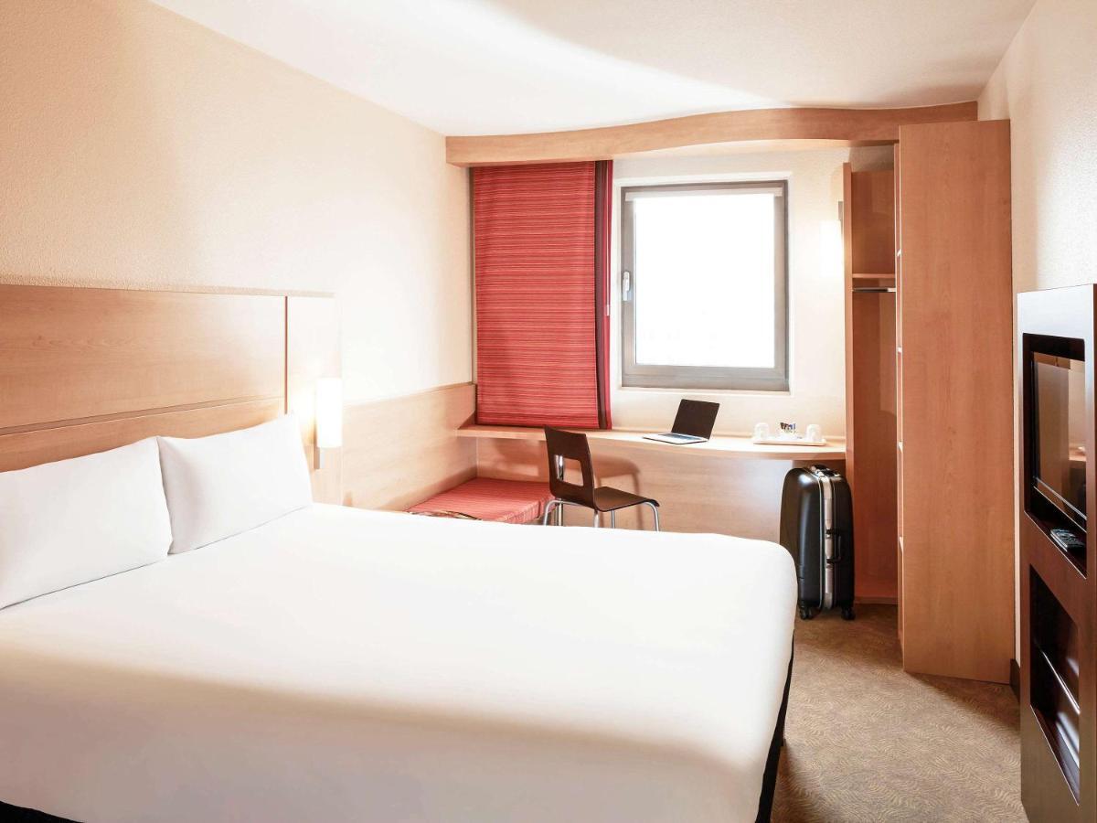 Ibis - Shoreditch Hotel London