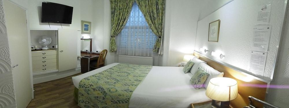 Hotell Falcon 3*