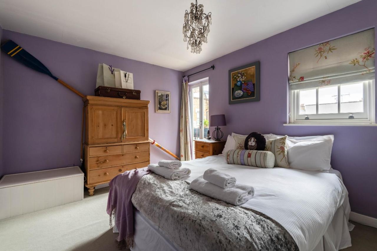 Charming Chiswick Near Ravenscourt Park Londen