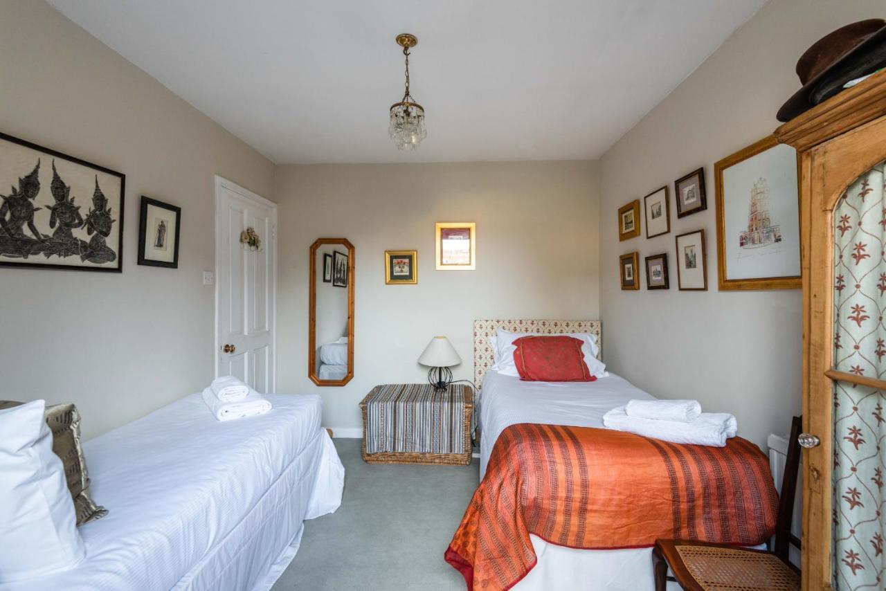 Charming Chiswick Near Ravenscourt Park