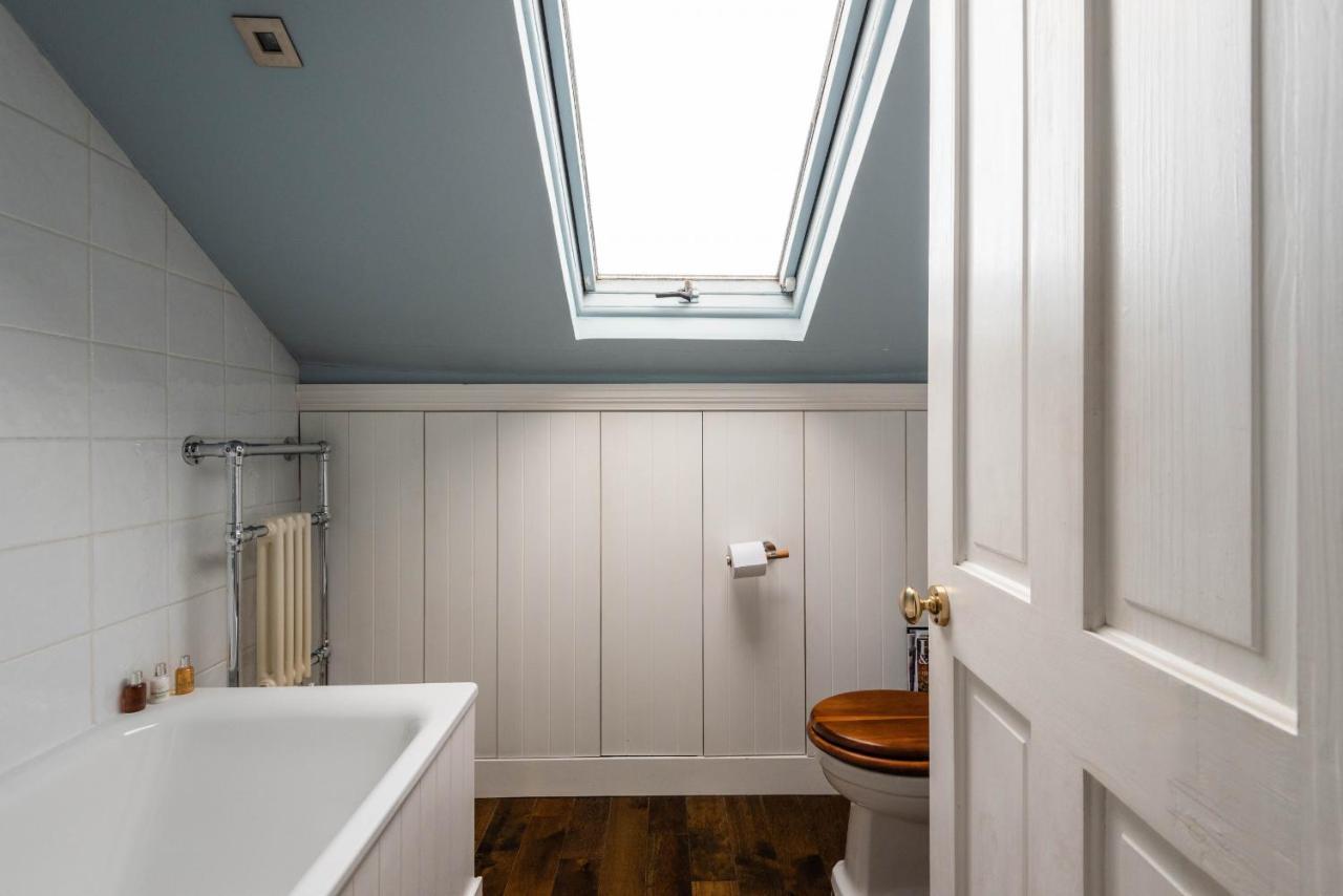 Charming Chiswick Near Ravenscourt Park