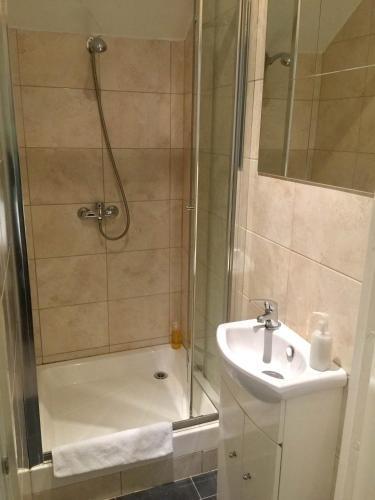 Central London Budget Hotel