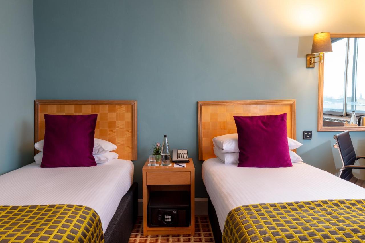 Copthorne Tara Kensington