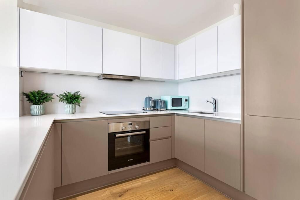 Leilighet One Bedroom Modern Next To Wembley Stadium! London