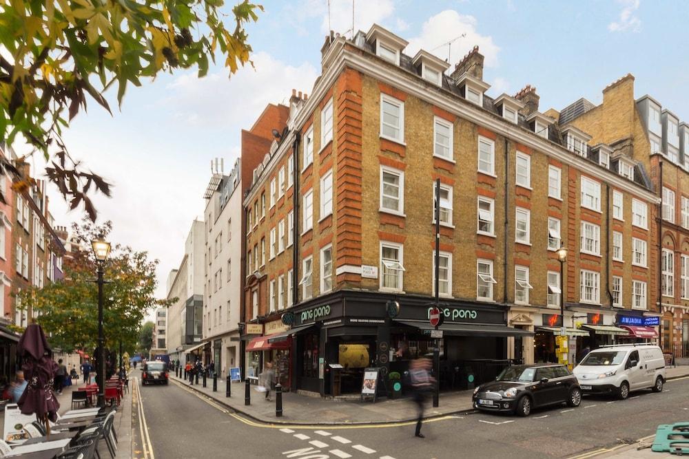 Urban Chic - Bond Street 4*